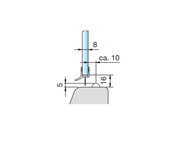 Dichtprofil fuer die Duschtuer zum Klemmen am Glas; Abbildung in Verbindung mit dem Schwallschutz Nr. 8538
