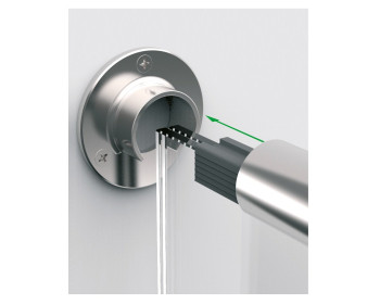 Einbaubeispiel zeigt Wandflansch, Handlauf, Elastomer und VSG als Ganzglasgeländer